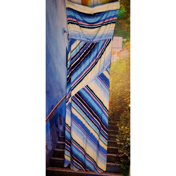 Strapless Maxi Dress - Multicolor - Picture 3 of 3